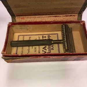 Vintage Valet Auto Strop Safety Razor w Original Box & Instructional Manual